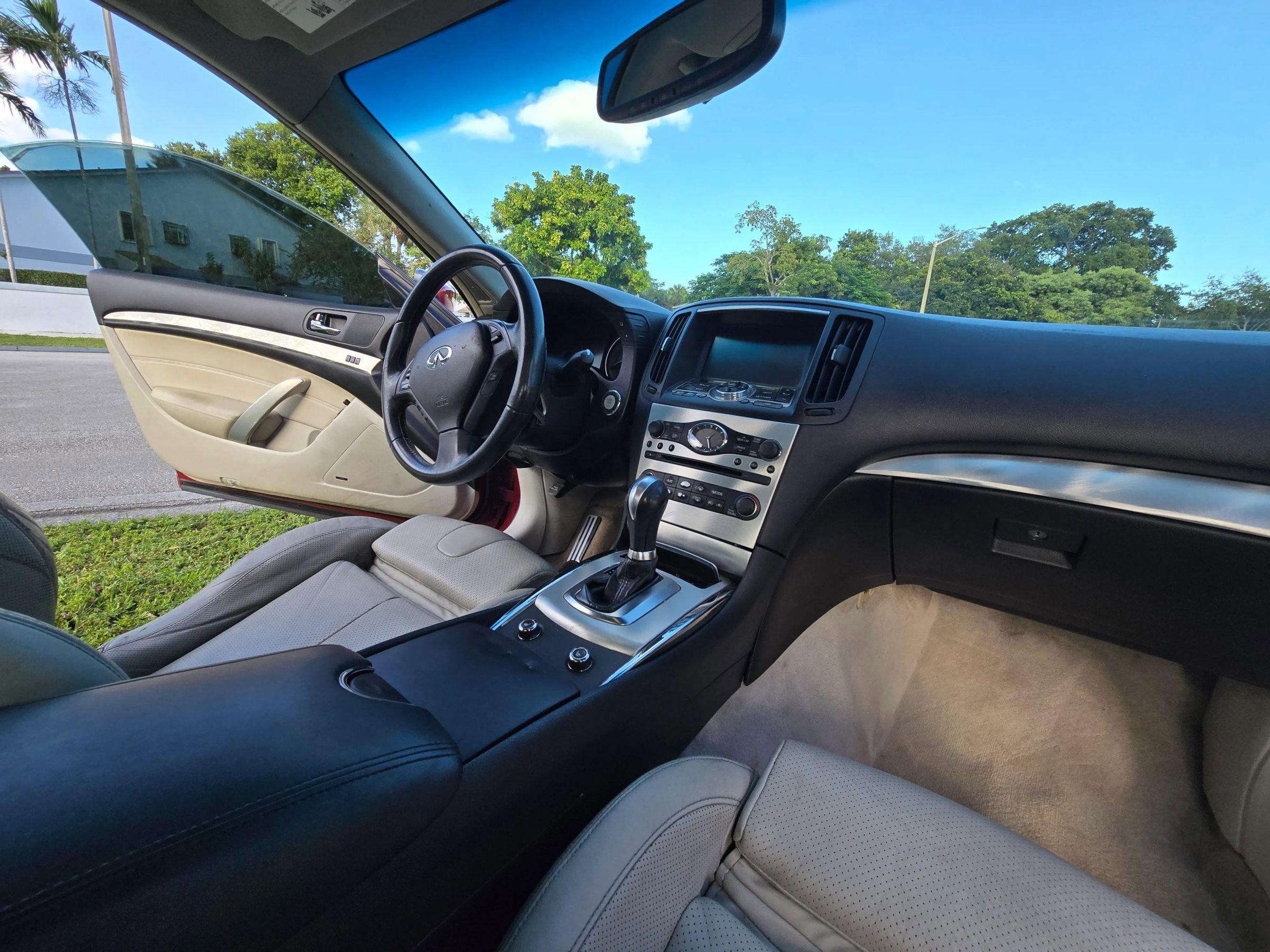 Used 2014 INFINITI Q60 Journey w/ Premium Package image 33