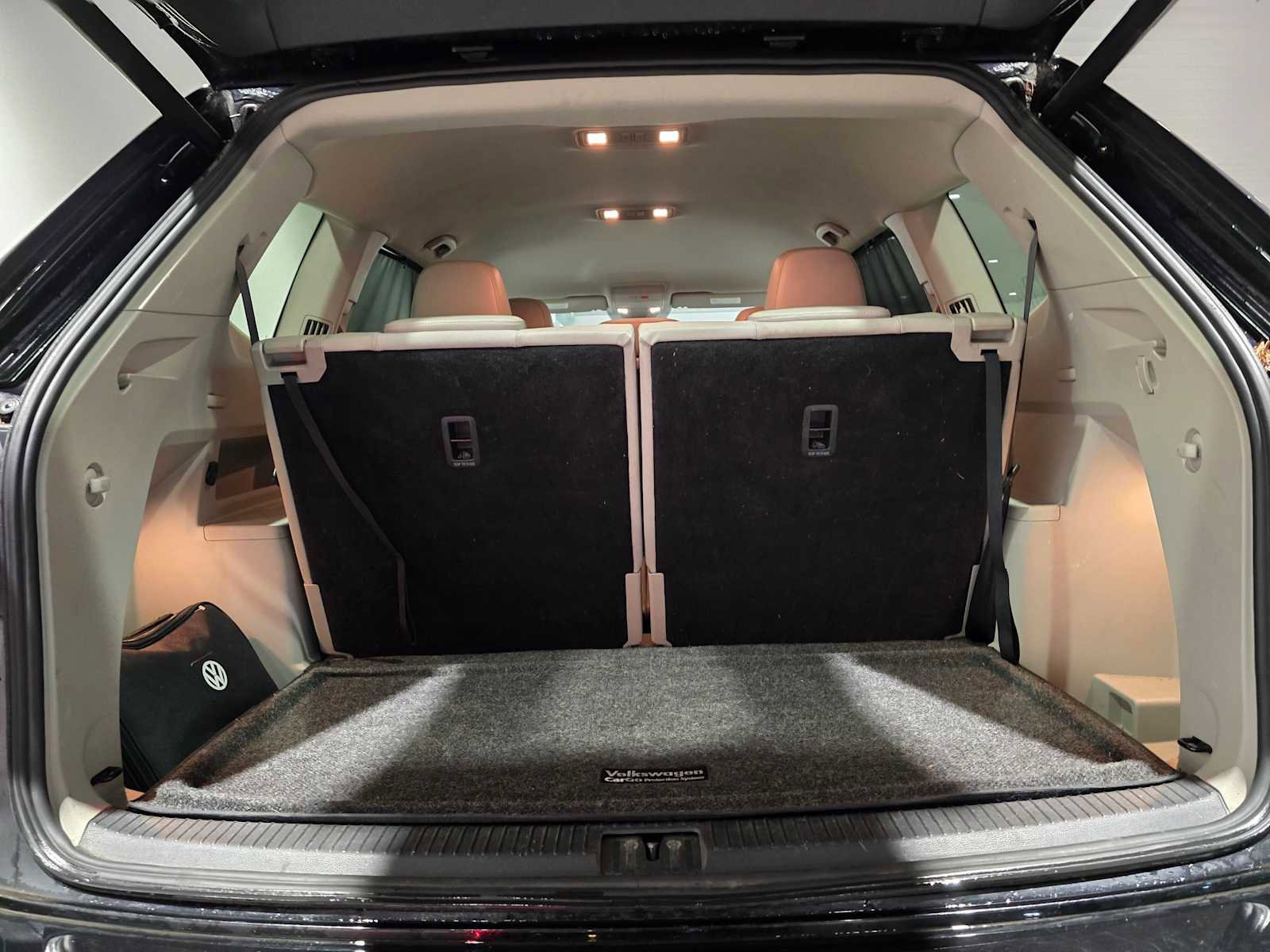 Used 2018 Volkswagen Atlas SE image 19