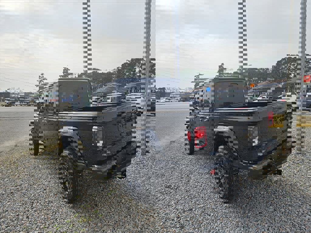 New 2026 Jeep Gladiator Sport image 7