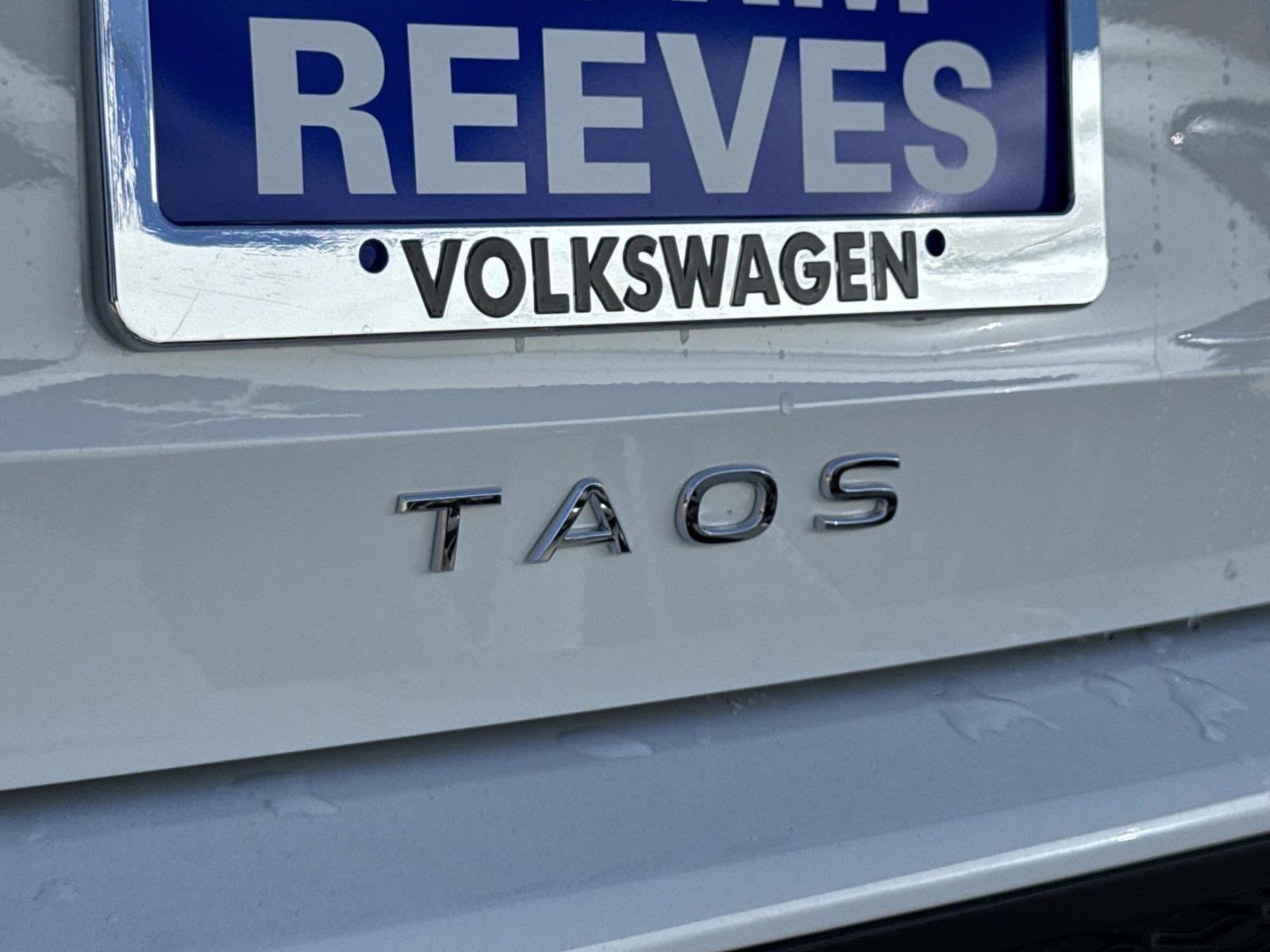 New 2026 Volkswagen Taos S image 27
