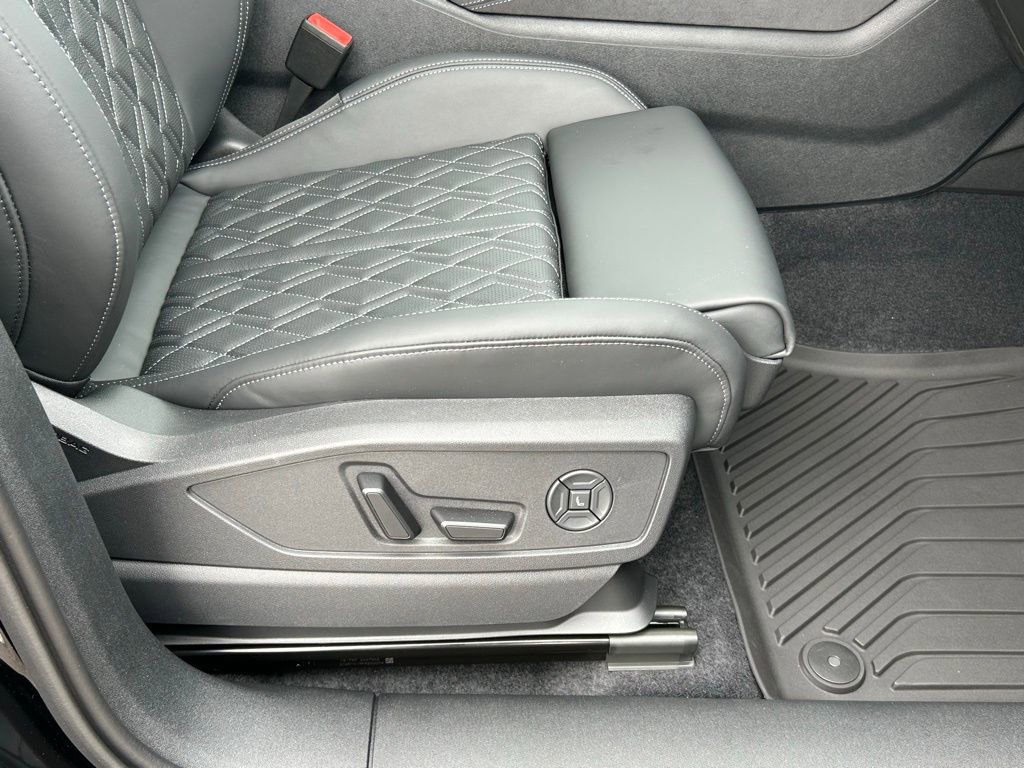 New 2026 Audi SQ5 Premium Plus AWD/4WD image 46