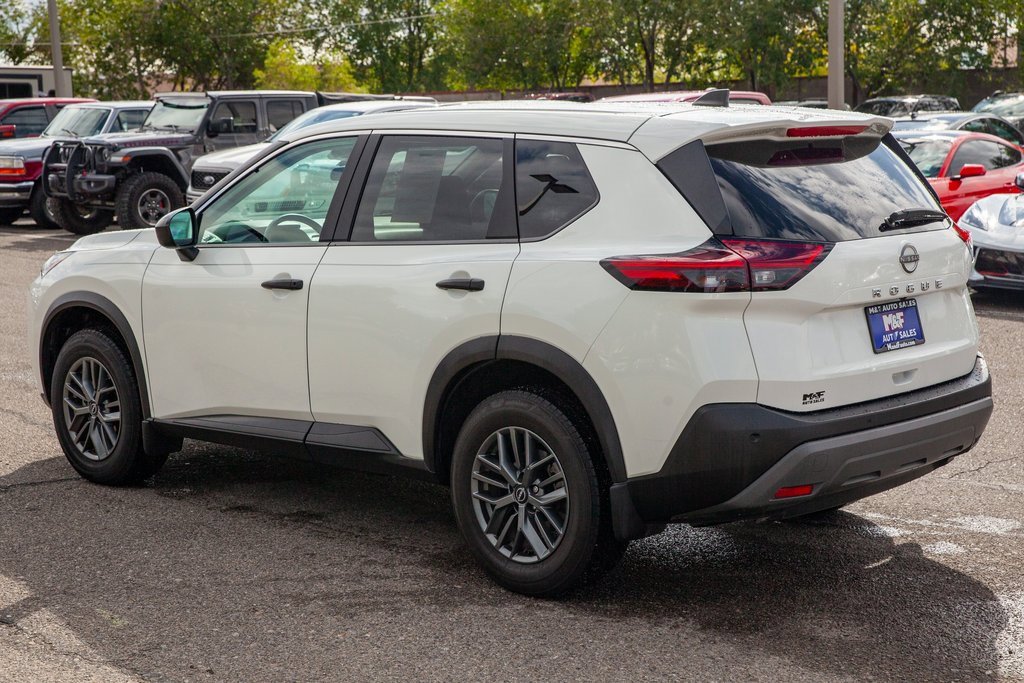 Used 2023 Nissan Rogue S image 7