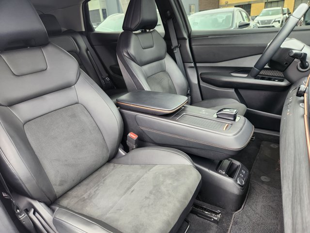 Certified 2023 Nissan Ariya FWD image 15