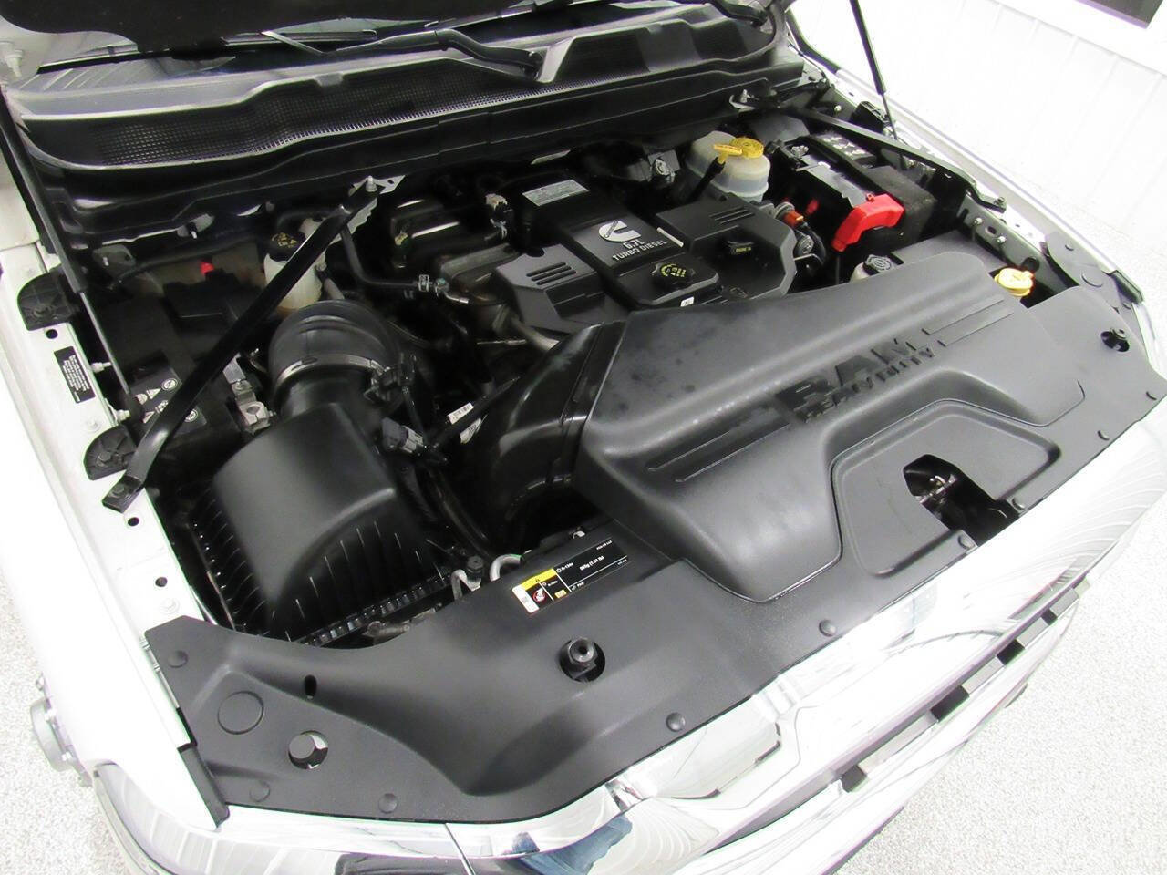 Used 2022 RAM 3500 Tradesman image 31