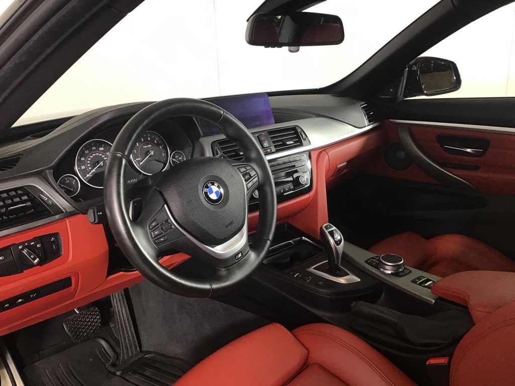 Used 2020 BMW 430i xDrive Convertible w/ M Sport Package AWD/4WD image 16