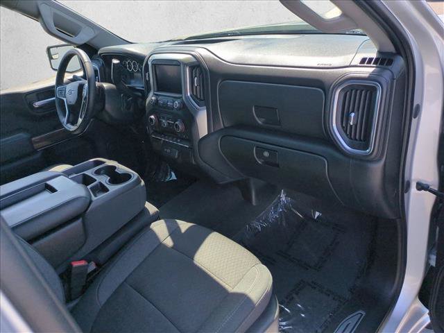 Used 2020 Chevrolet Silverado 1500 RST w/ Rally Edition RWD image 21