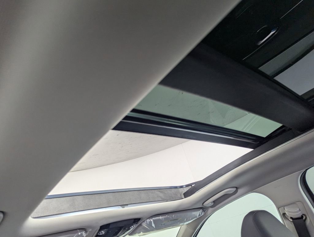 New 2025 Kia Sorento S w/ Panoramic Sunroof Package image 26