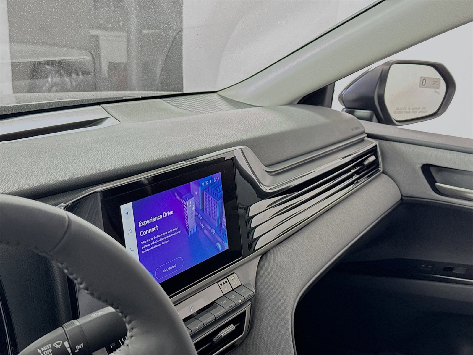 Used 2025 Toyota Camry LE w/ Convenience Package image 8