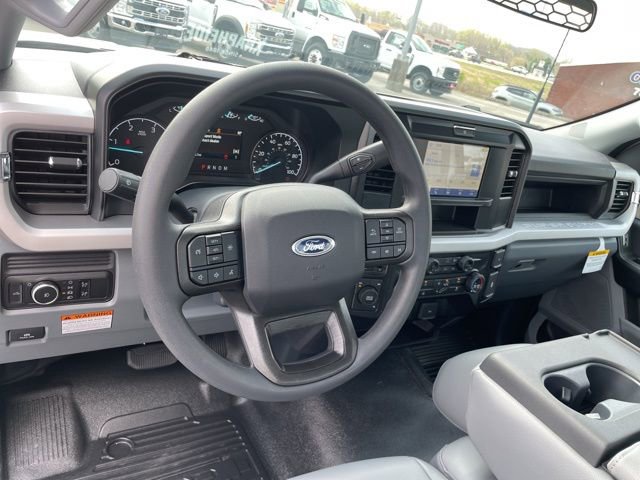 New 2026 Ford F350 XL image 29