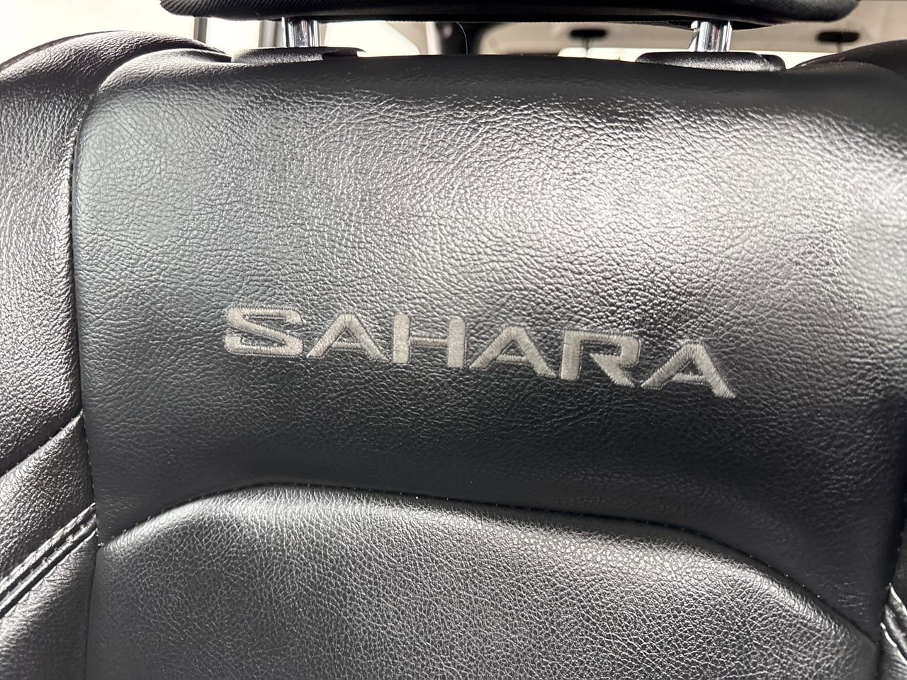 Used 2022 Jeep Wrangler Unlimited Sahara w/ Cold Weather Group image 29