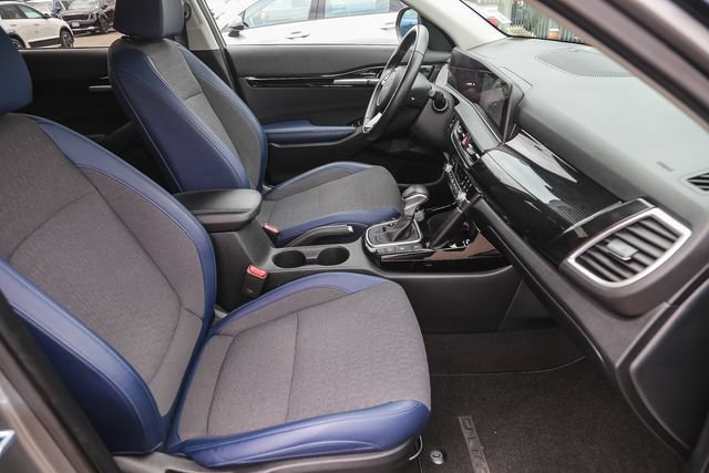 Used 2024 Kia Seltos S AWD/4WD image 17