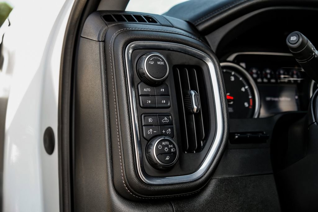 Used 2022 Chevrolet Silverado 3500 LTZ w/ Z71 Chrome Sport Edition image 36