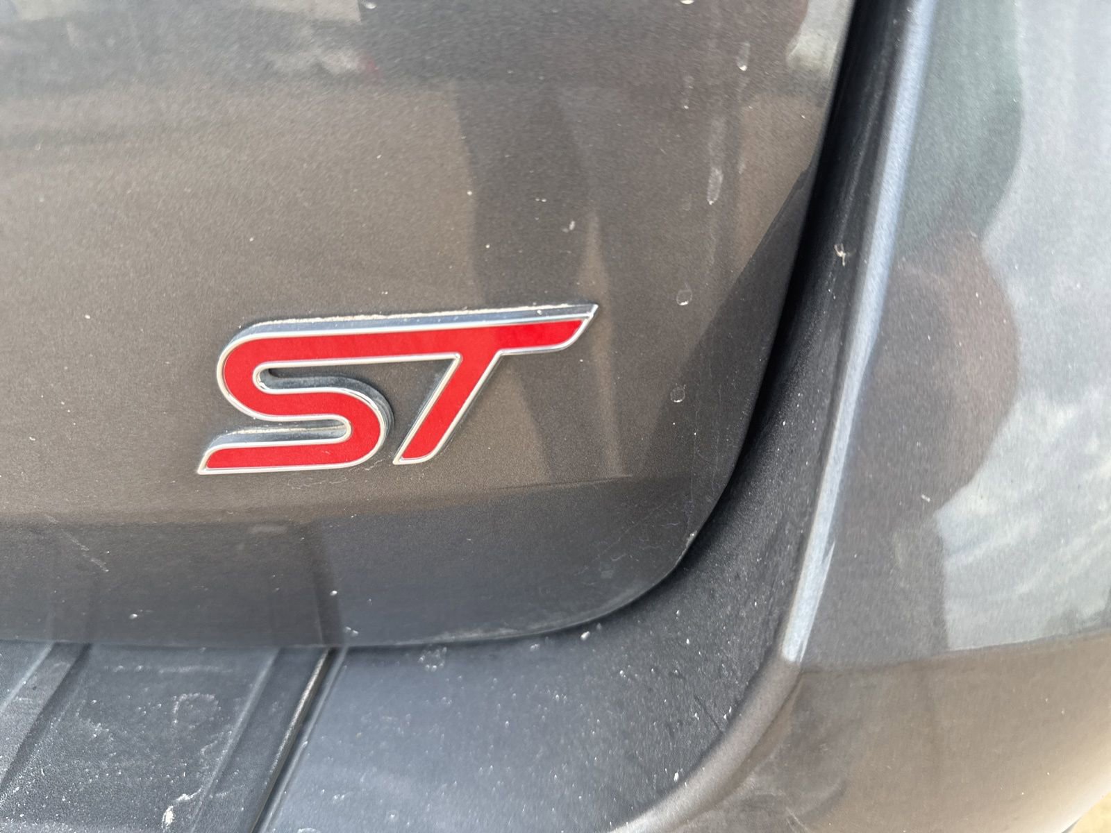 Used 2025 Ford Explorer ST image 9