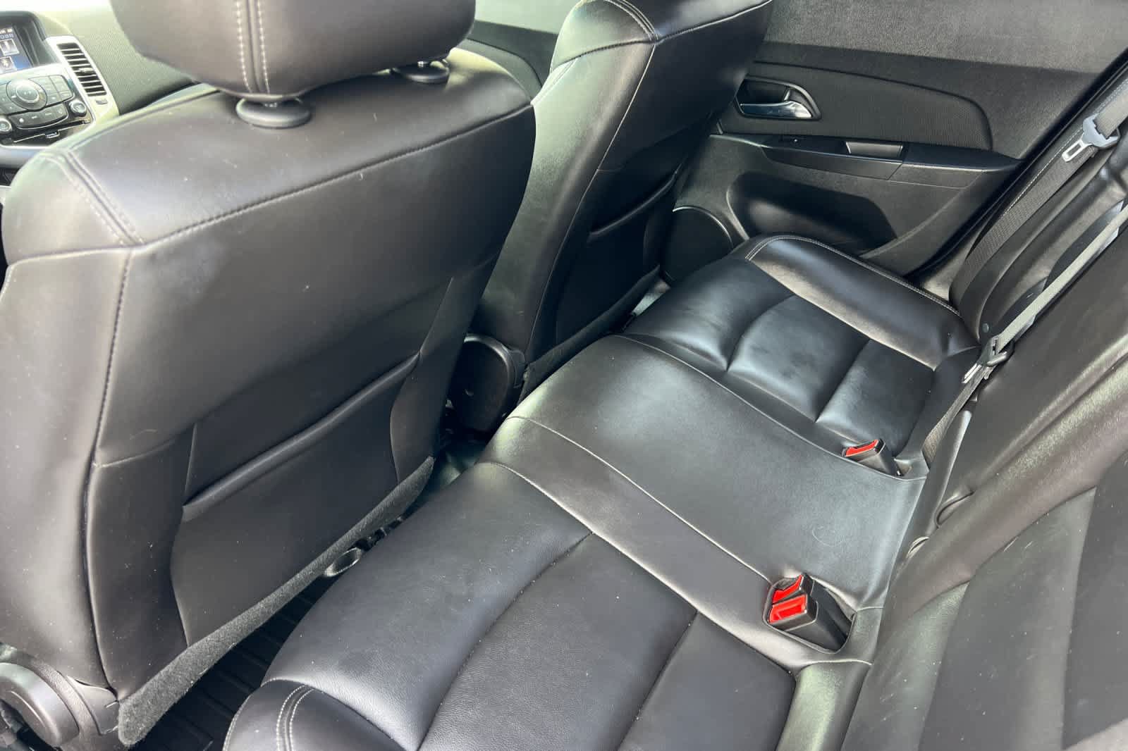 Used 2014 Chevrolet Cruze LTZ w/ RS Package FWD image 4