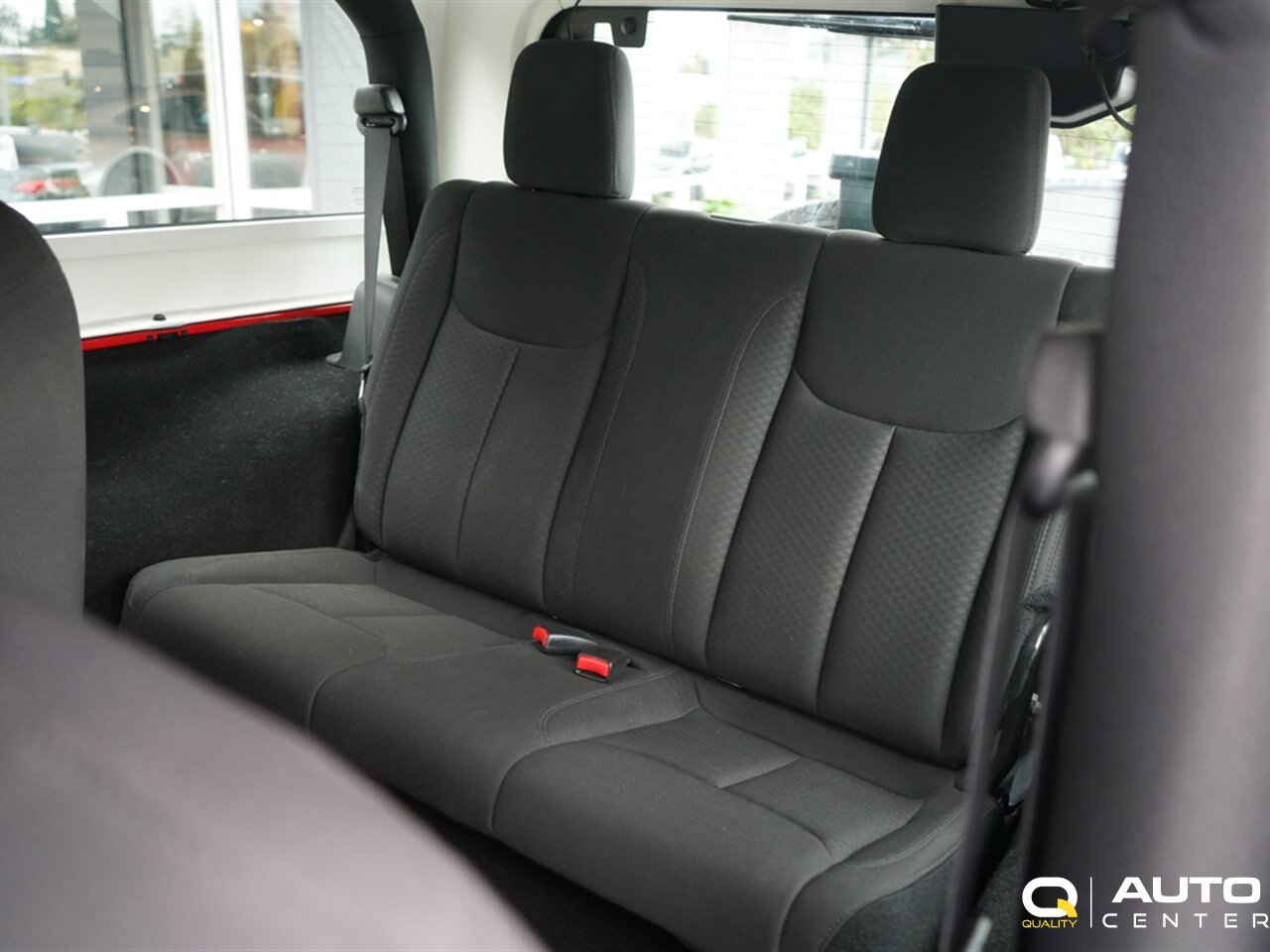 Used 2018 Jeep Wrangler Sport AWD/4WD image 22