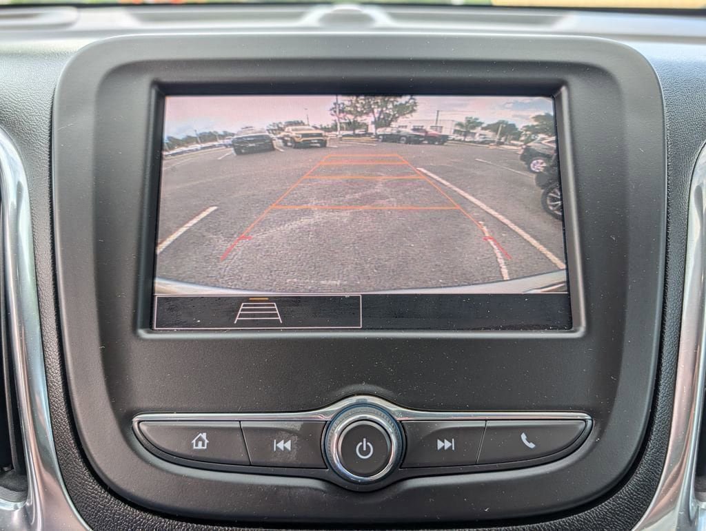 Used 2023 Chevrolet Equinox LT w/ Driver Convenience Package FWD image 22