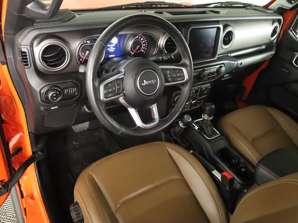 Used 2020 Jeep Gladiator Rubicon w/ Dual Top Group image 9