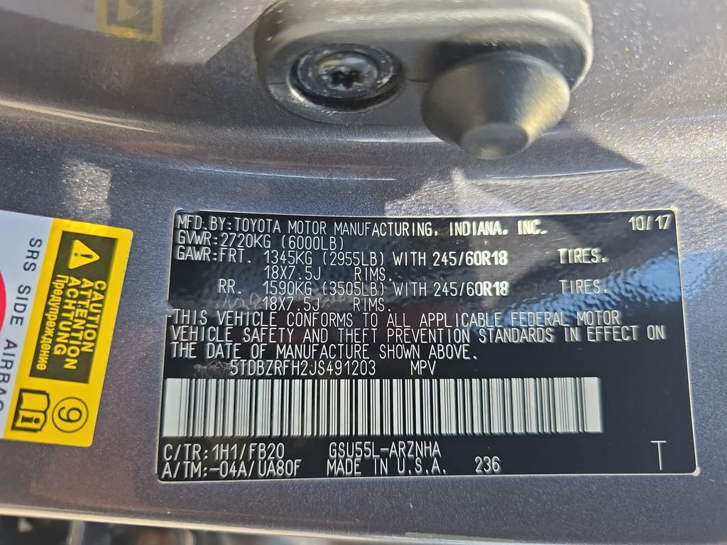 Used 2018 Toyota Highlander LE AWD/4WD image 36