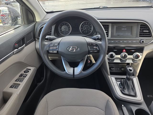 Used 2019 Hyundai Elantra SE image 21