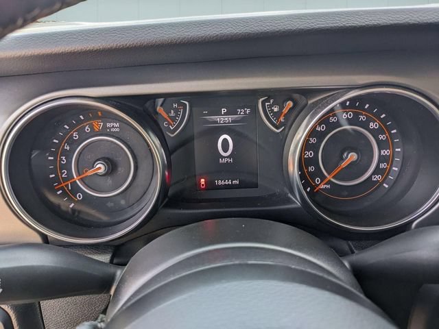 Used 2023 Jeep Gladiator Sport AWD/4WD image 17