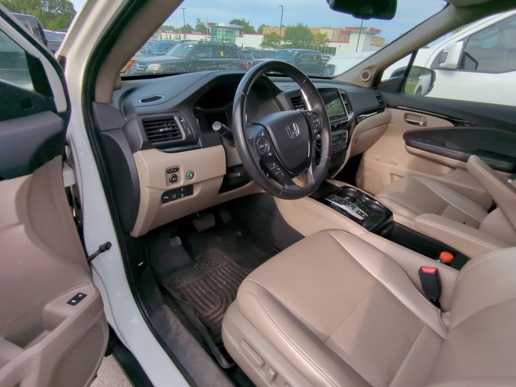 Used 2016 Honda Pilot Elite image 7