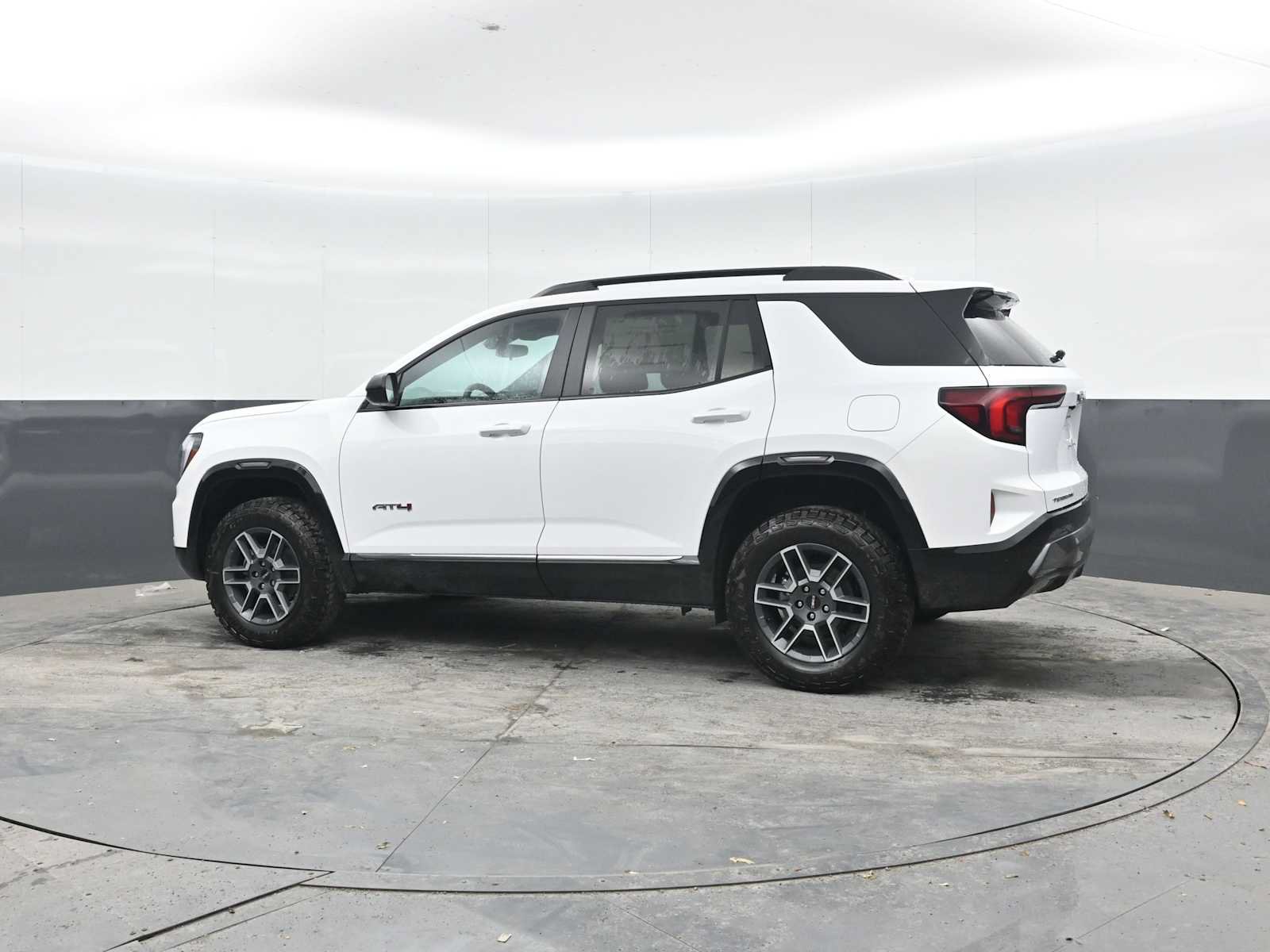 New 2027 GMC Terrain AT4 AWD/4WD image 3