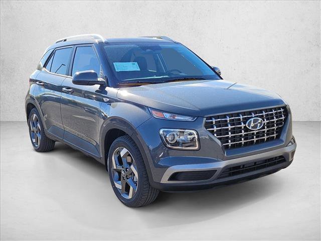 New 2026 Hyundai Venue SEL video 4