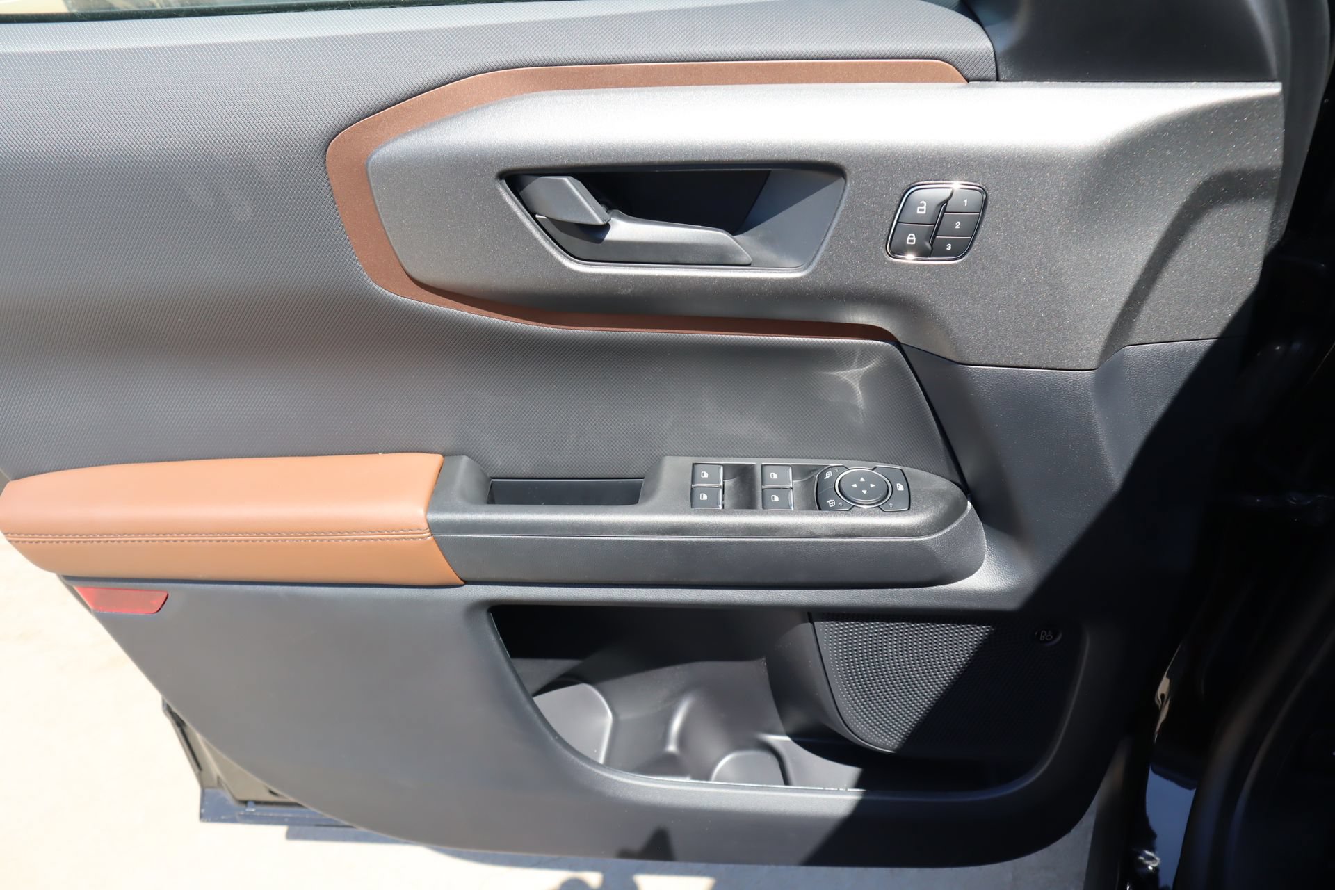 New 2026 Ford Bronco Sport Outer Banks w/ Outer Banks Tech Package+ AWD/4WD image 16
