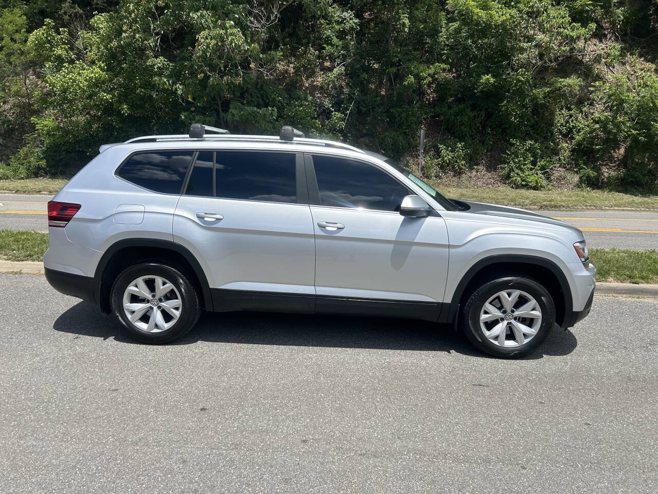 Used 2019 Volkswagen Atlas S FWD image 7