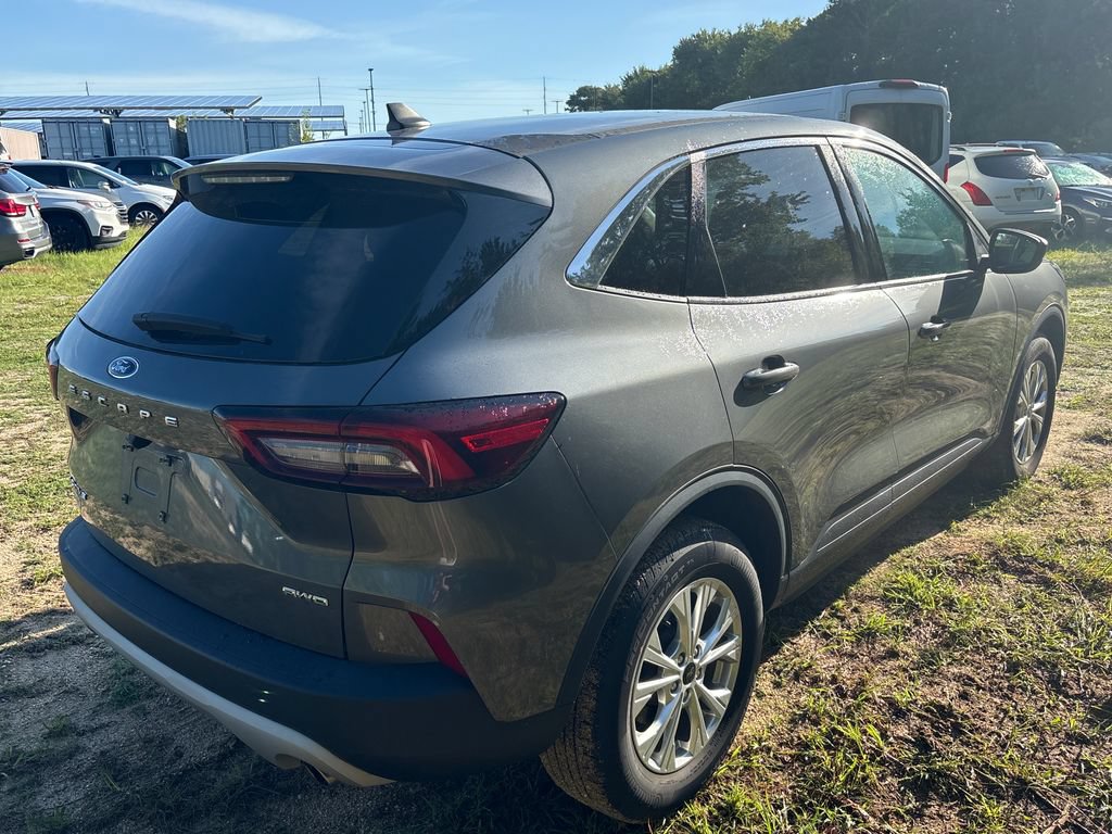 Used 2023 Ford Escape Active AWD/4WD image 15