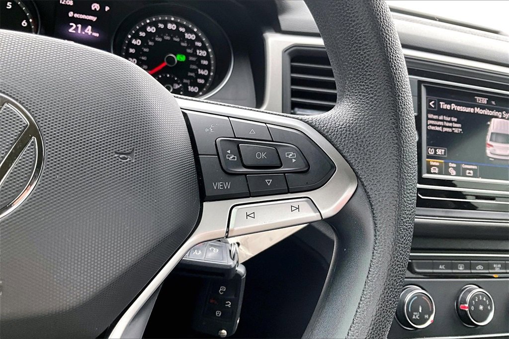 Used 2021 Volkswagen Atlas S image 16