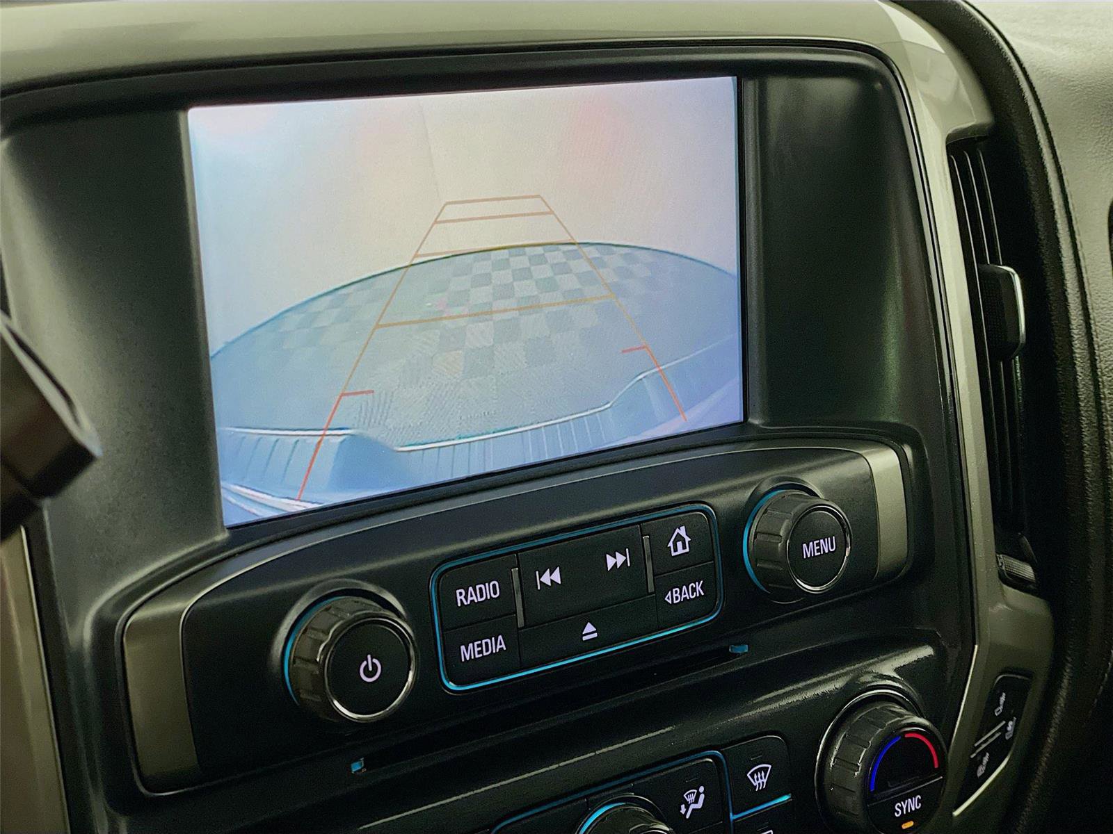 Used 2018 Chevrolet Silverado 1500 LTZ Z71 w/ Redline Edition image 17