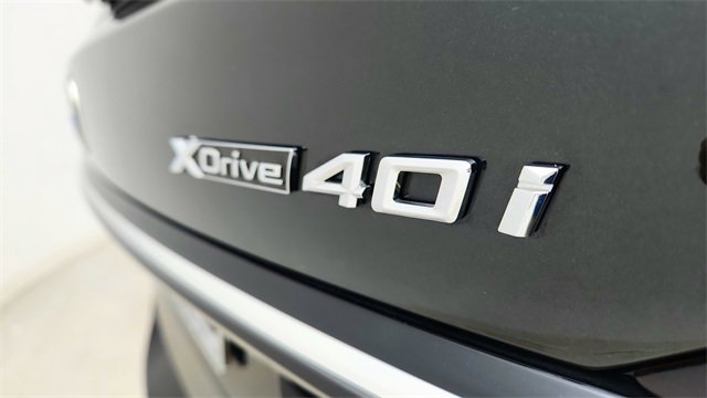 Used 2025 BMW X7 xDrive40i w/ Executive Package image 18