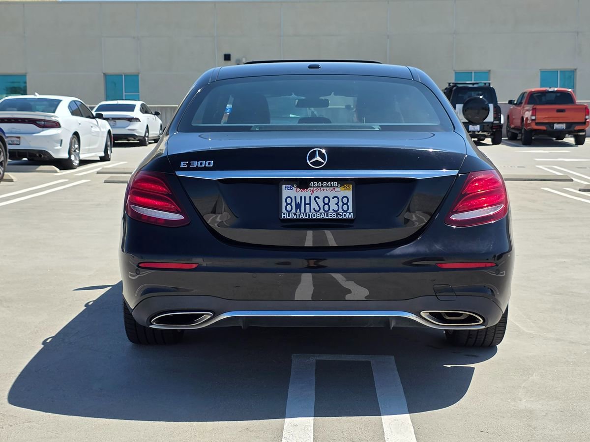Used 2018 Mercedes-Benz E 300 image 5