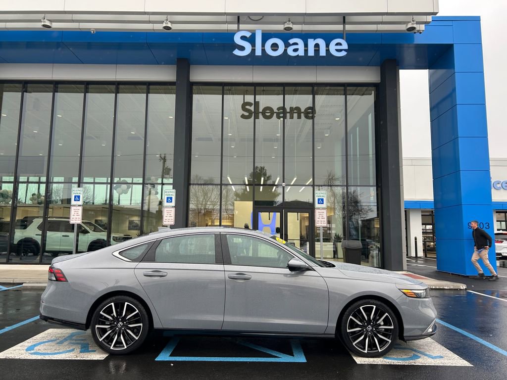 Used 2023 Honda Accord Touring image 31