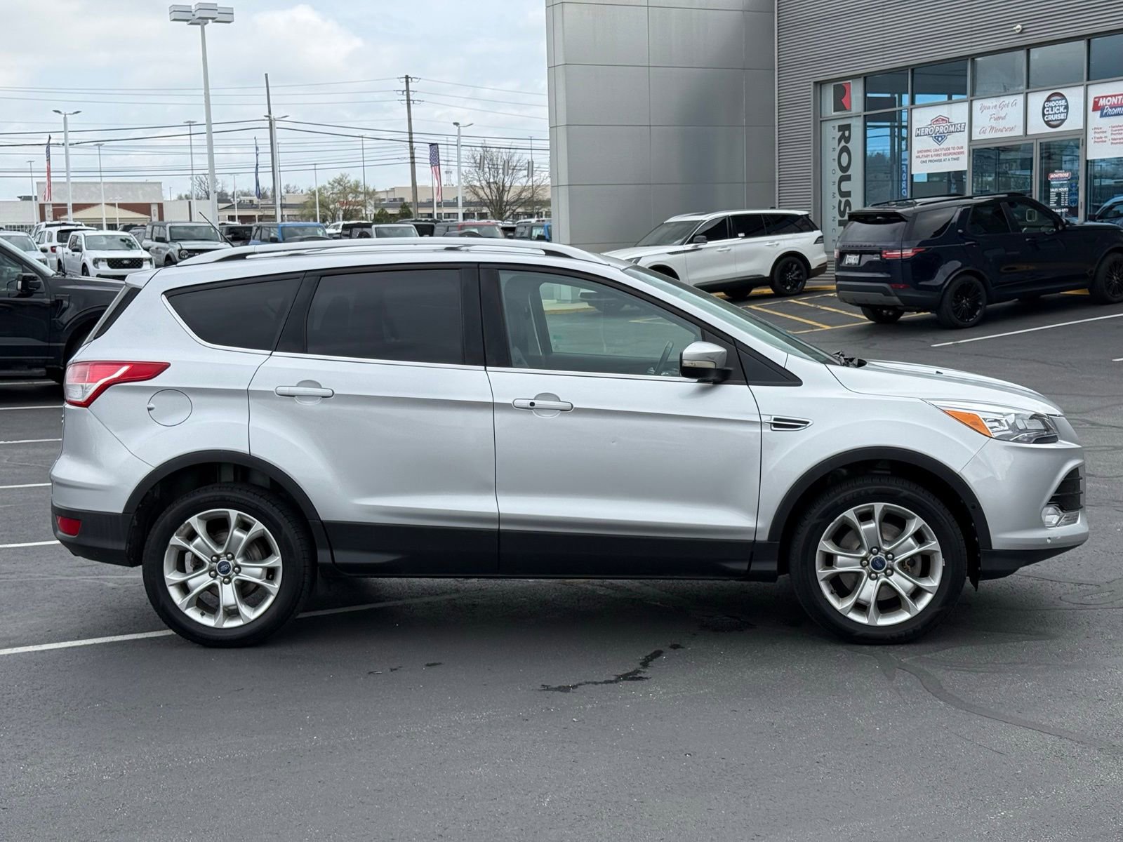 Used 2015 Ford Escape Titanium w/ Equipment Group 301A image 2