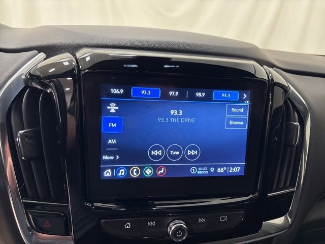 Used 2023 Chevrolet Traverse LT image 23