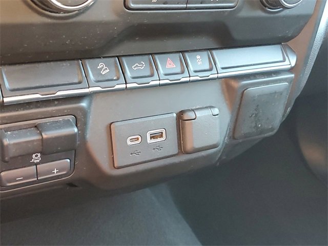 Used 2021 Chevrolet Silverado 1500 Custom Trail Boss w/ LPO, Dark Essentials Package image 29