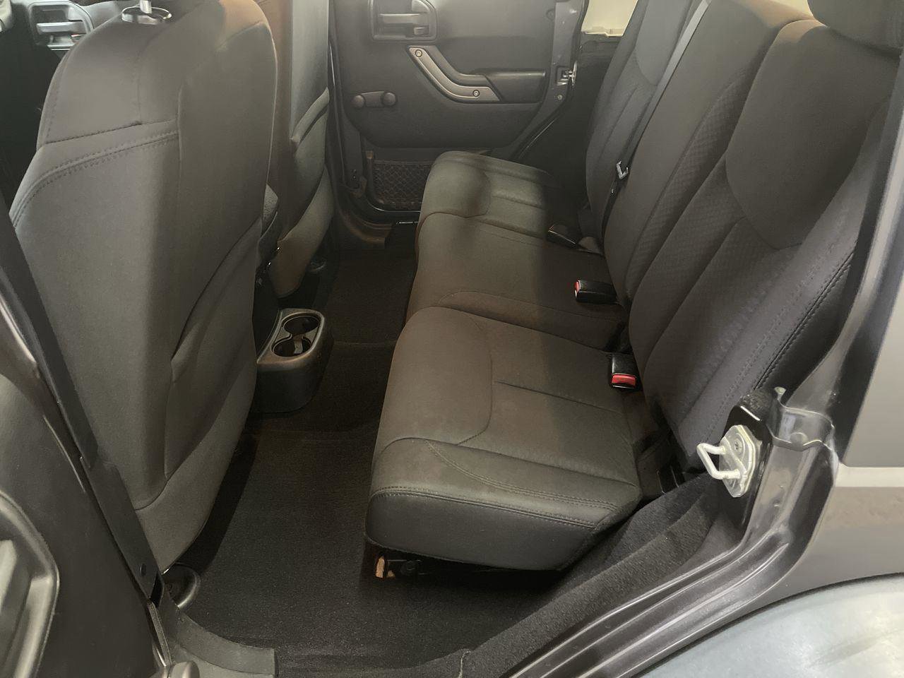 Used 2014 Jeep Wrangler Unlimited Sport w/ Connectivity Group image 19