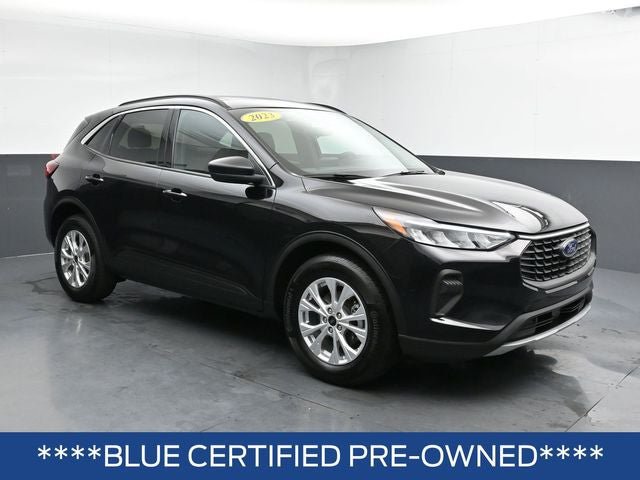 Used 2023 Ford Escape Active AWD/4WD image 2