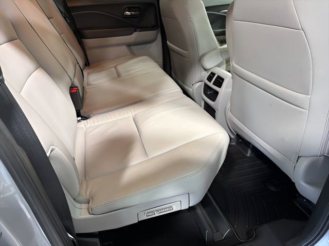 Used 2019 Honda Ridgeline RTL-T image 34