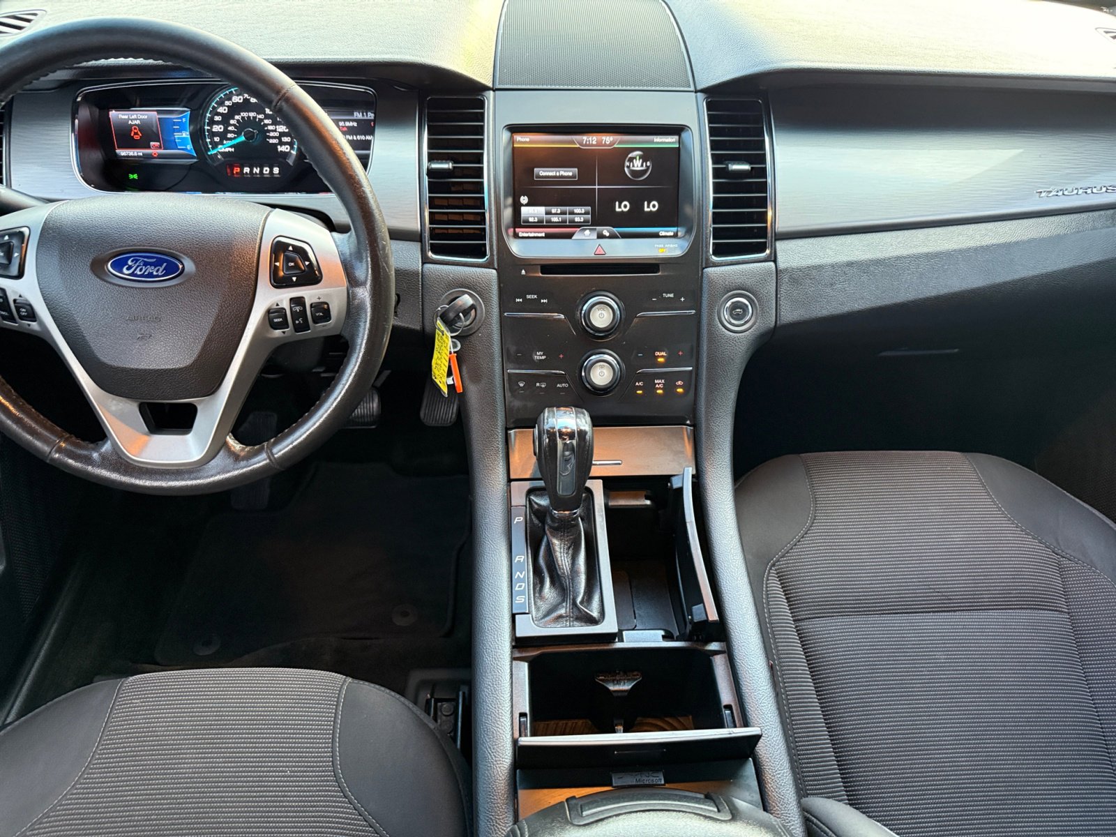 Used 2014 Ford Taurus SEL w/ Equipment Group 201A image 14