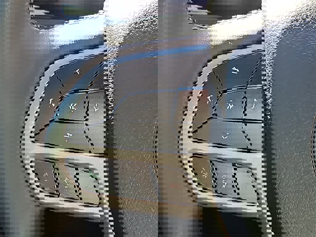 Used 2022 Jeep Cherokee Latitude Lux image 16