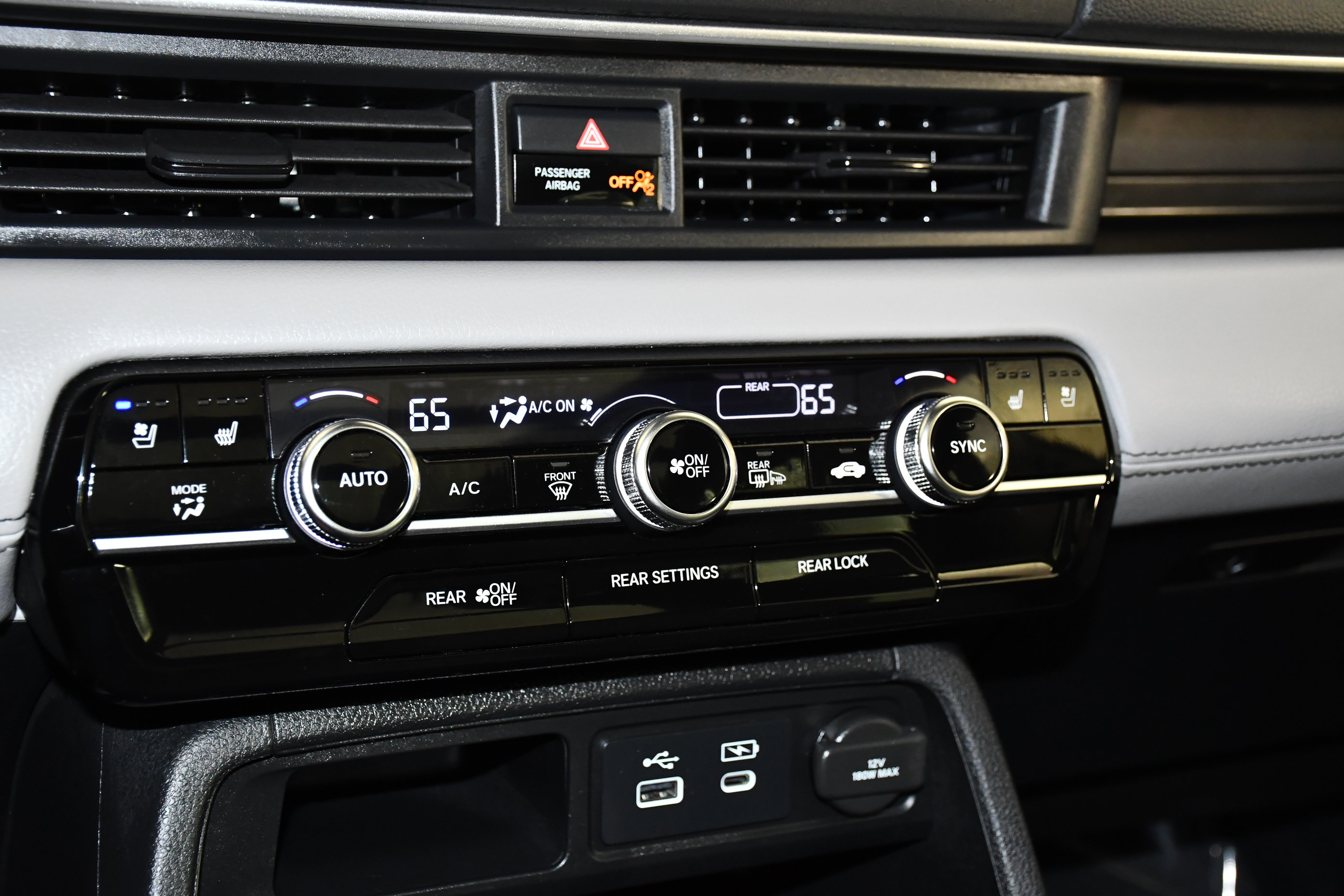Certified 2025 Honda Pilot Elite image 29