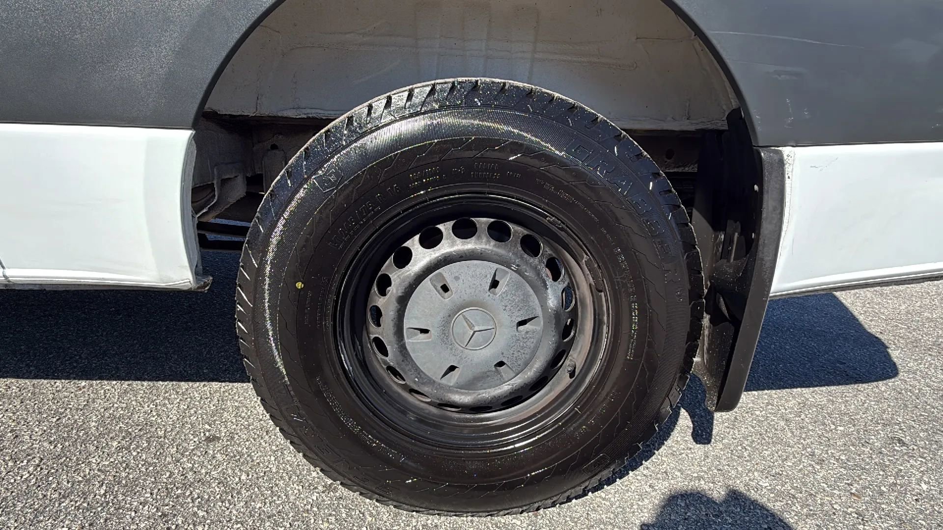 Used 2021 Mercedes-Benz Sprinter 2500 image 16