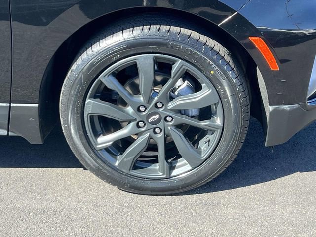 Used 2022 Chevrolet Equinox RS w/ RS Leather Package image 8