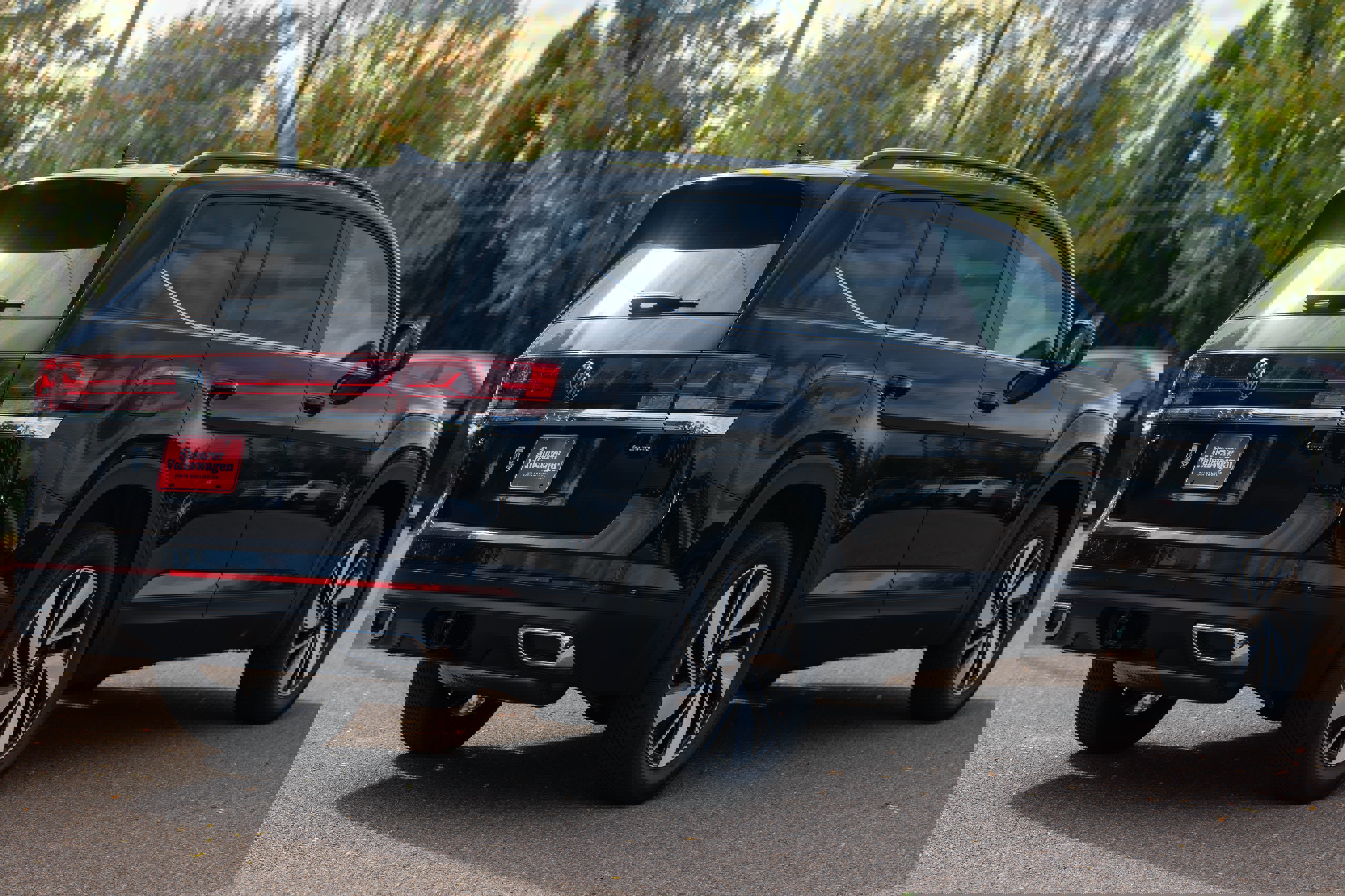 New 2026 Volkswagen Atlas SE image 6