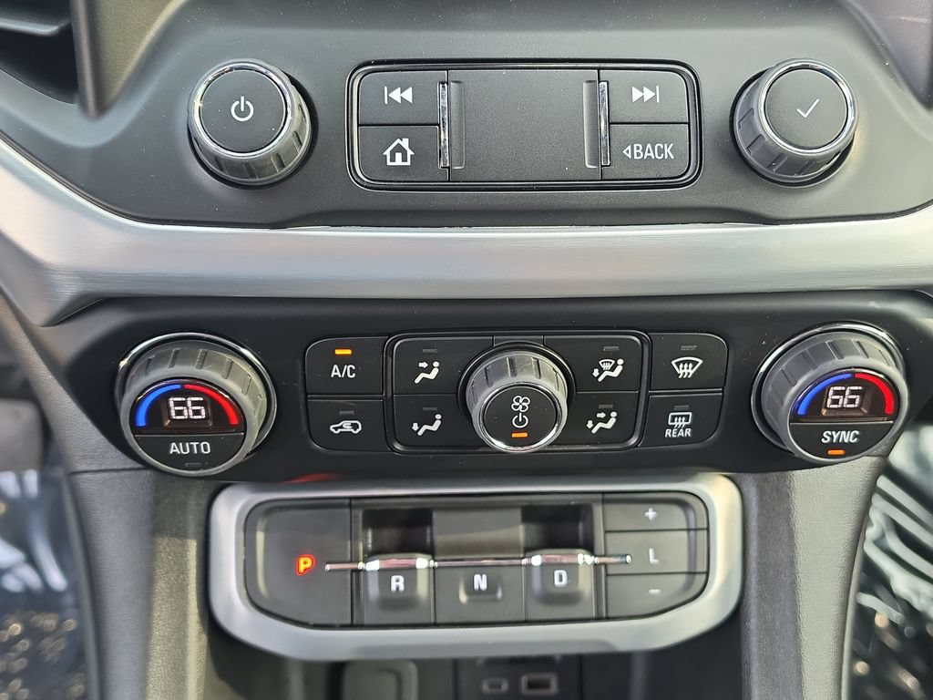 Certified 2023 GMC Acadia SLE w/ Driver Convenience Package AWD/4WD image 28