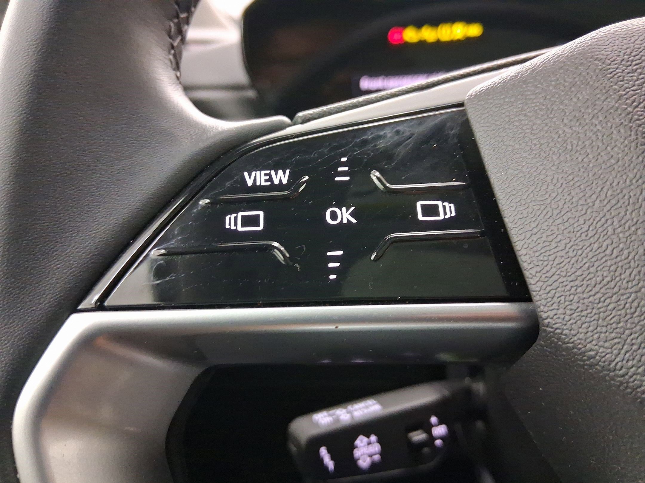 Certified 2025 Audi Q5 Premium w/ Convenience Package image 15