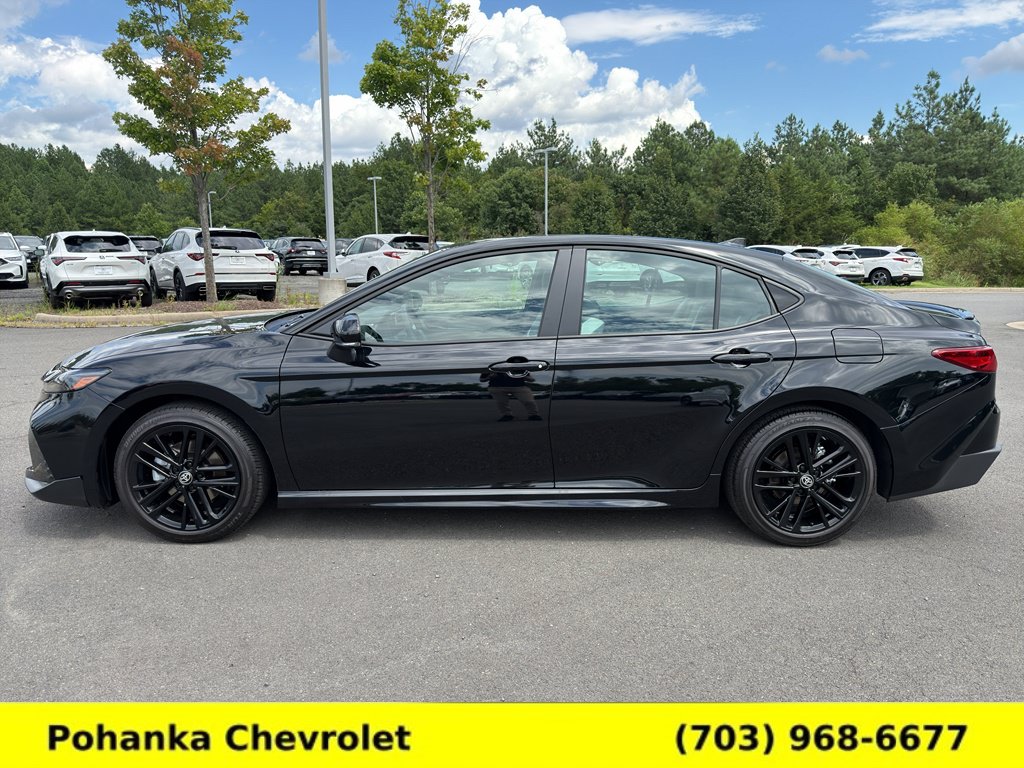 Used 2026 Toyota Camry SE w/ Convenience Package FWD image 4
